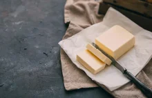 Masło na tony. Rządowa agencja wyprzedaje rezerwy