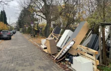 Mieszkanka Sopotu poruszona wyrzuconymi meblami! "Czy to naprawdę miasto milione