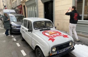 Renault 4L już gotowy do rajdu! 6000 km po marokańskiej pustyni i nie tylko