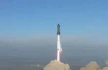 Największa rakieta świata wzniosła się w powietrze. Nie tego spodziewał się Musk