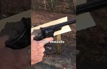 Jak NIE strzelać z rewolweru !