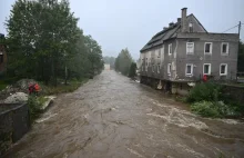 Zaczyna sie! Zalany tunel w Krakowie, wstrzymany ruch pociągów i powodzie.