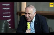 Kasparow: Rosja musi przegrać w Ukrainie, żeby wrócić do rodziny cywilizowanych