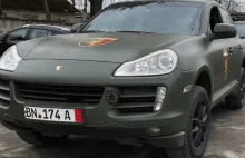 Ukraina: Luksusowe Porsche Cayenne trafiło na front. Ofiarował je anonimowy...