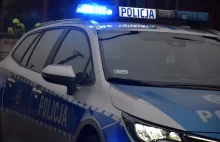 Pijany kierowca uciekał przed policją. Rozbił auto na cudzej posesji | Konin Nas