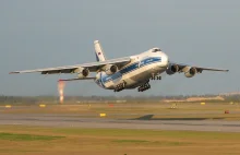 Rosjanie stracili samolot An-124. Trzy kolejne czekają w Niemczech
