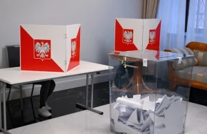 Kraków. Zabrakło kart do głosowania i miejsca w urnach