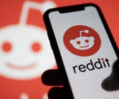 Reddit sprzedał treści użytkowników firmie zajmującej się AI za 60 mln USD