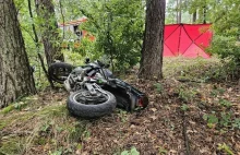 Wypadek autobusu i 3 samochodów osobowych we Wrocławiu. Jedna osoba przewieziona