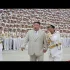 Kim Jong Un wraz z córką nawiedza kwaterę marynarki wojennej.