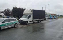 Ukraińskie busy z "lewymi" dowodami rejestracyjnymi wpadły na A4