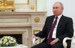 Rosja: Putin umieści broń jądrową na Białorusi. 10 samolotów leci do Mińska