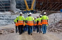 Ważne zmiany dla cudzoziemców w Polsce. "Podwyżki są bulwersujące"