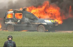 Francja: Protest ekologów w Sainte Soline. Starcia z policją - Polsat News