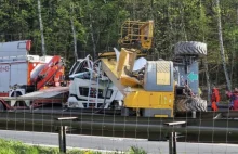Poważny wypadek ciężarówki na obwodnicy Trójmiasta. W akcji śmigłowiec LPR