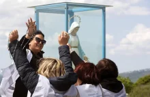 Włoska "mistyczka" może mieć proces o sfałszowanie cudu płaczącej krwią Madonny