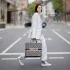 Hipokryzja luksusowej marki: Dior płaci 53 za torebkę sprzedawaną po 2600