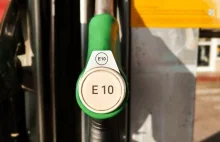 Nowa benzyna E10. Mechanicy wyjaśniają, do jakich samochodów lepiej jej nie tank