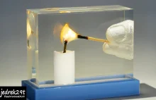 Zapalanie świeczki w żywicy epoksydowej
