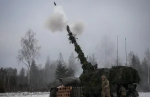 USA zwiększą produkcję amunicji o 500 proc., by pomagać Ukrainie.