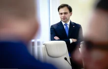 Akcyza na alkohol i podatek cukrowy w górę. Ministerstwo Finansów wykłada karty