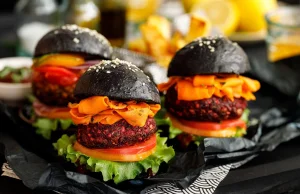 "Kotlet wegetariański" i "burger wegański" mogą zniknąć, bo wprowadzają w błąd