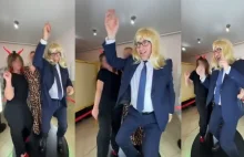 Poseł PiS tańczył w blond peruce. Promocja LGBT?