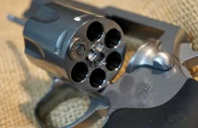 Polacy rozbrojeni? Rząd utrudnia posiadanie broni czarnoprochowej!