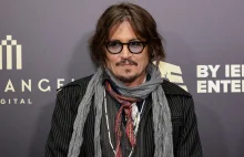 Depp odnowił kontrakt na reklamę perfum. Kwota, jaką dostanie, robi wrażenie!