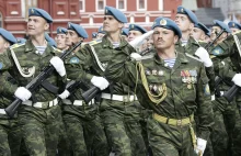 Kreml: Rosjanie lgną do armii. "Masowy napływ kandydatów" na mięso armatnie