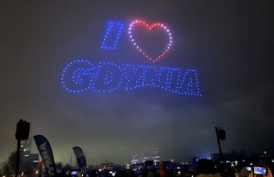 Efektowny pokaz dronów nad Gdynią