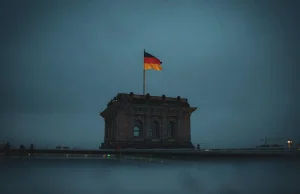 Niemcy rok bez atomu. Kraj w kryzysie energetycznym, który sam stworzył