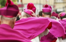 Drodzy Uczniowie, zachęcamy do udziału w zajęciach lekcji religii w szkole.