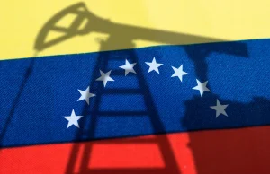 Paliwa będą tańsze. USA zawieszają sankcje na ropę z Wenezueli