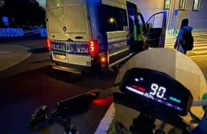 Nastolatek jechał 90 km/h na hulajnodze i to z koleżanką