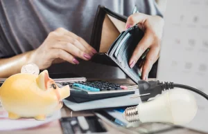 W I kwartale 2025 r. Czechy miały najdroższy prąd w UE według siły nabywczej PPS