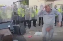 A potem powiedzą, że policja jest brutalna...