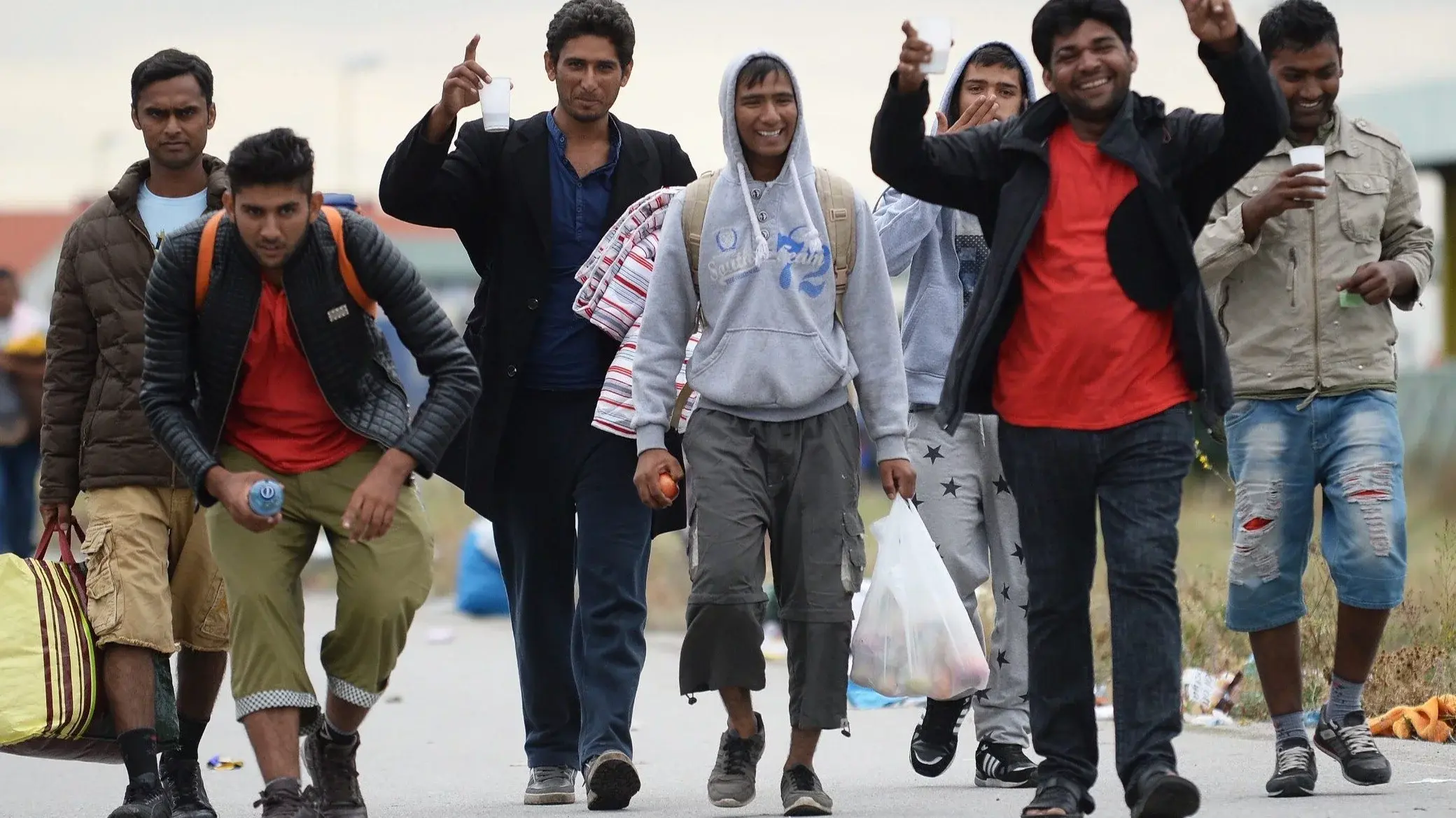 Czechy nie będą podporządkowywać się Unii. Odrzucenie paktu migracyjnego.