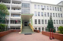 Warszawa. Szkoła specjalna w budynku przejętym od Rosji
