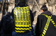 Niemcy: Coraz więcej chętnych do przyłączenia się do skrajnie prawicowej AfD