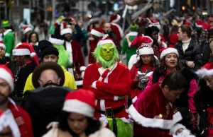 USA. Na ulice wyszli Mikołaje. Tysiące osób wzięło udział w SantaConie
