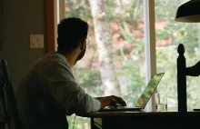 Mieszkają z rodzicami, nie założyli rodziny, wzrósł odsetek gniazdowników