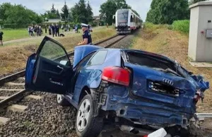 "Pociąg zwolnił i trąbił, więc myślałam że mnie przepuszcza". Wypadek na torach.