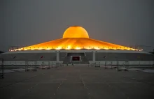 Papieże alternatywni i świątynia jak UFO