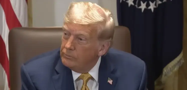 Powiedziałem Putinowi, że zbombarduję Moskwę. Media ujawniły nagranie z Trumpem