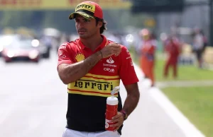 Carlos Sainz jest szybki nie tylko na torze. Dogonił złodziei zegarków