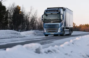 Volvo Trucks testuje pojazdy ciężarowe zasilane wodorem na drogach publicznych -