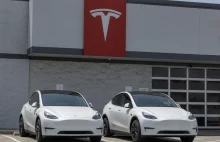 Według Tesli jej Autorpilot jest bezpieczniejszy niż człowiek - czy aby na pewno