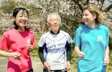 Slow jogging, czyli "bieganie po japońsku". Nowa moda seniorów w Polsce