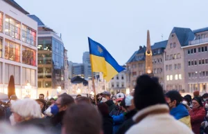 SONDAŻ: 80 proc. badanych liczy na zwycięstwo w wojnie z Rosją